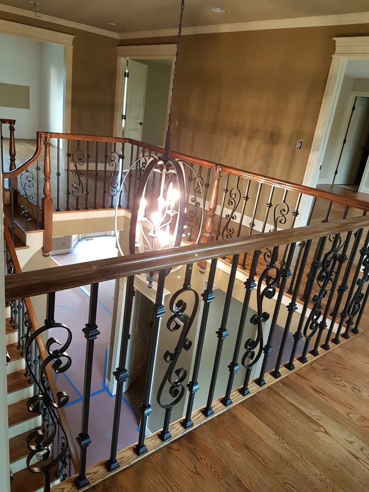 2881 Series MEGA-601 Skinny Scroll Mega Iron Baluster