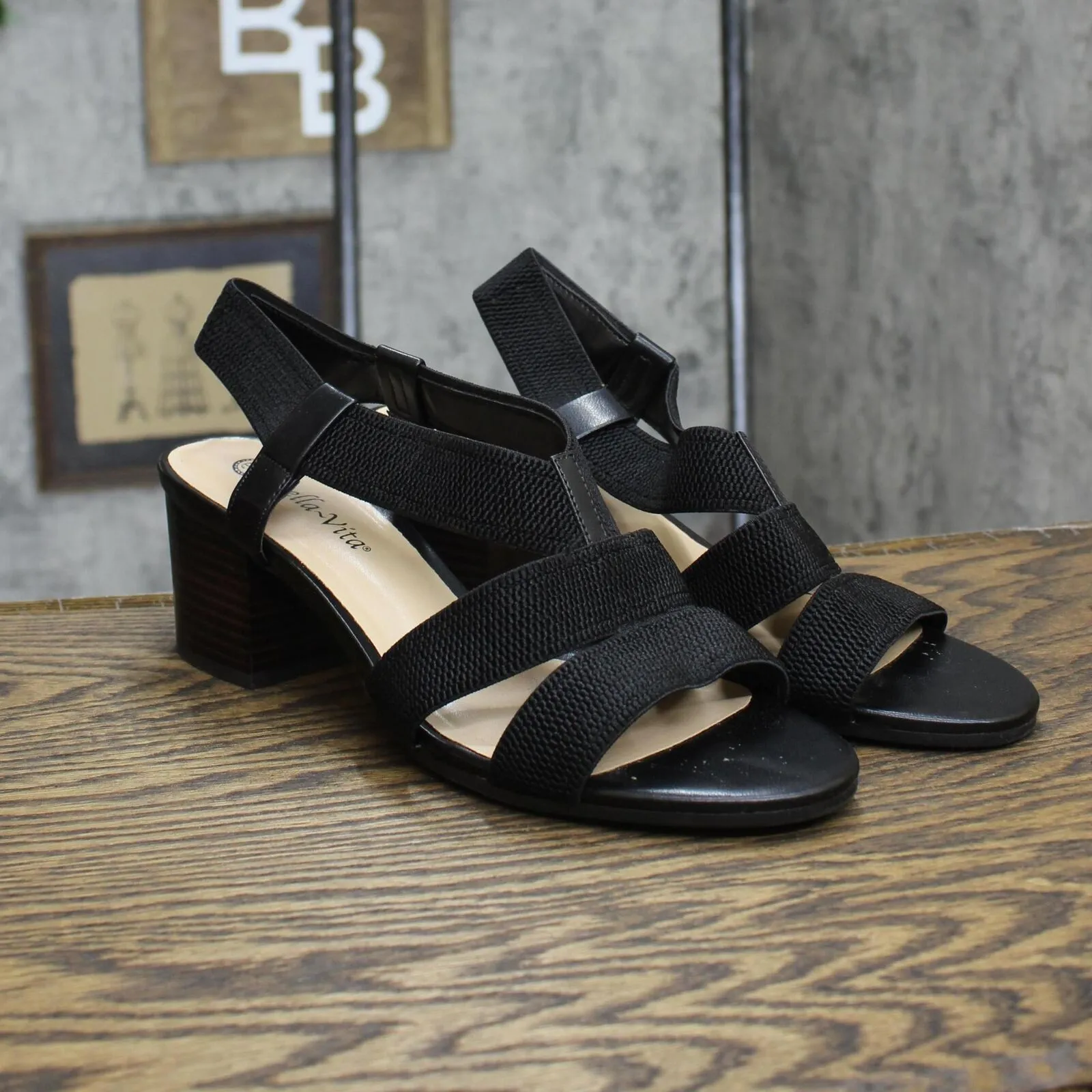 Bella Vita Women's Block Heel Sandal Heeled Shoes JODI Black 11W