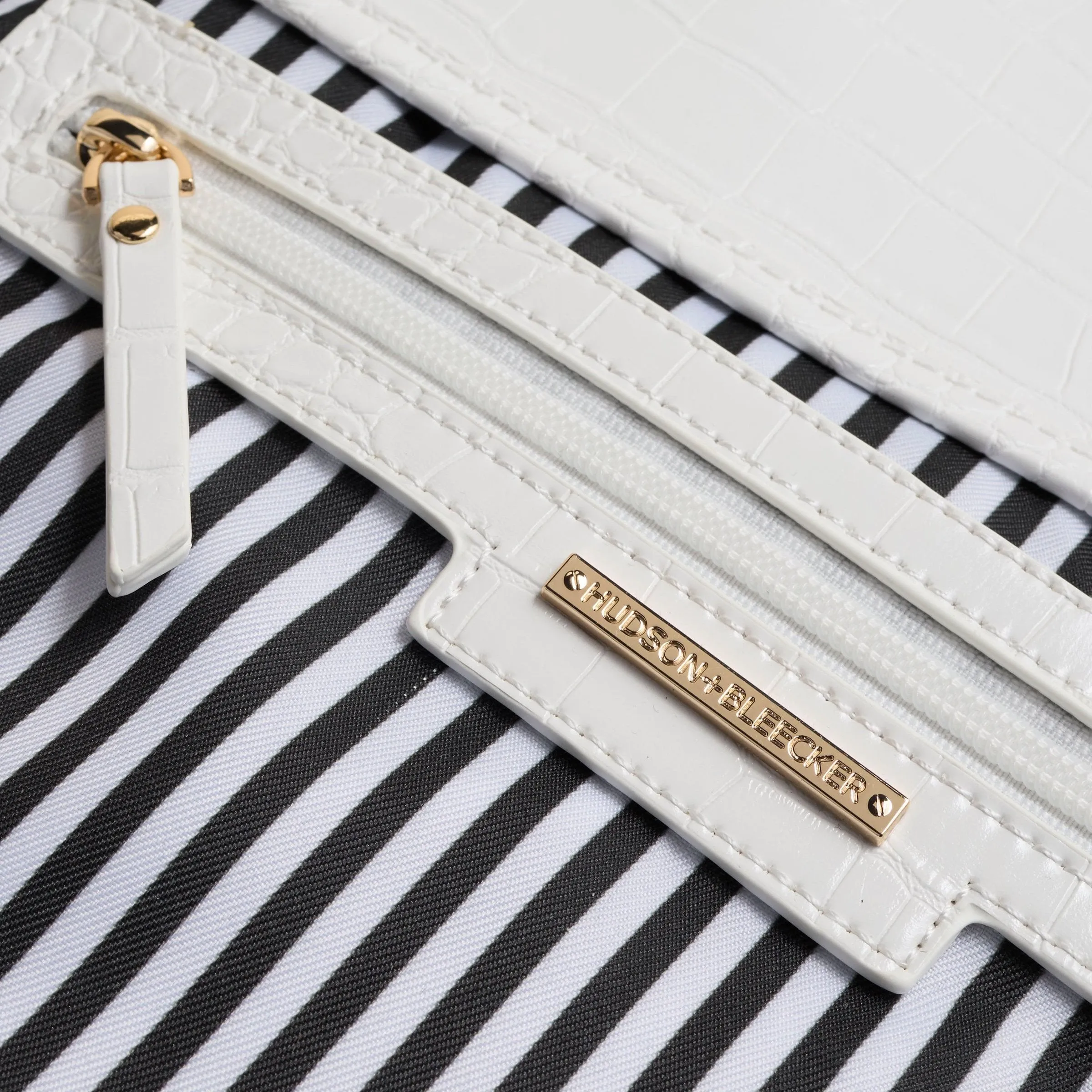 Bon Voyage Garment Bag - White Crocodile