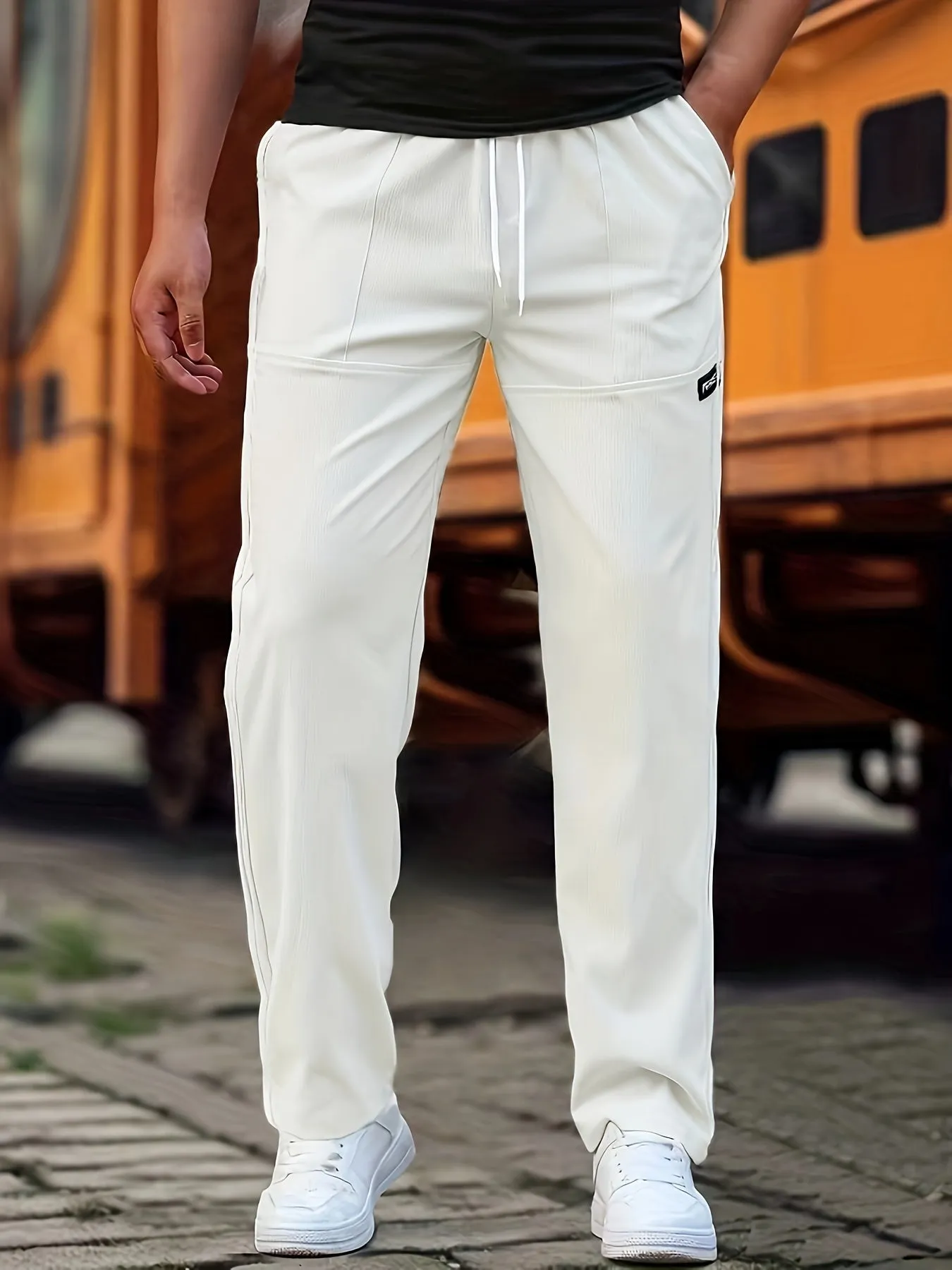 Chic and Comfortable Everyday Pants for Men