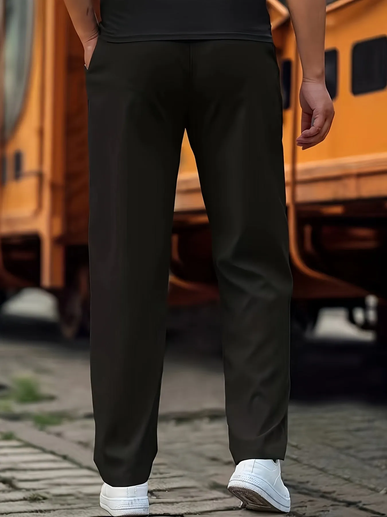 Chic and Comfortable Everyday Pants for Men