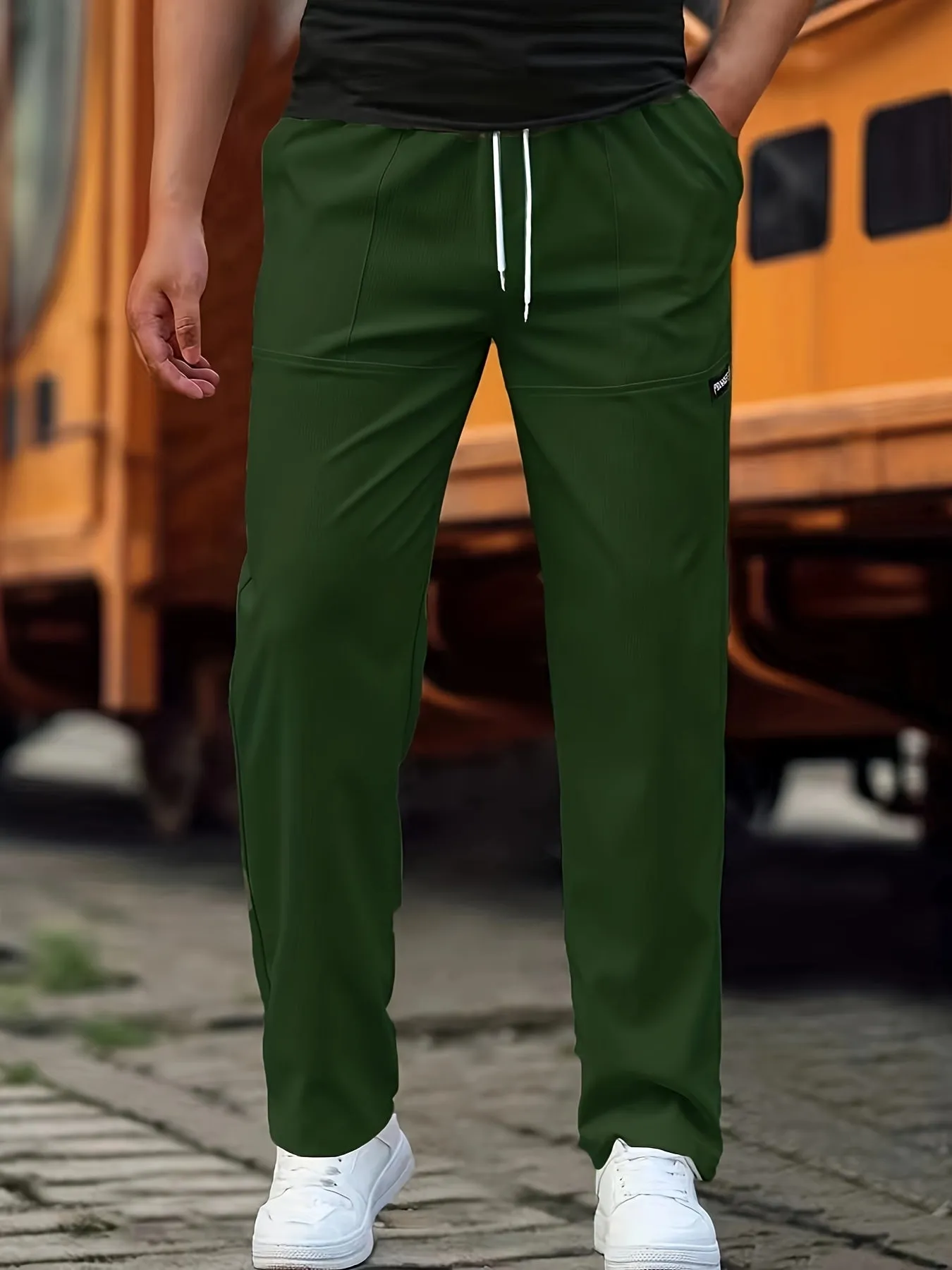 Chic and Comfortable Everyday Pants for Men