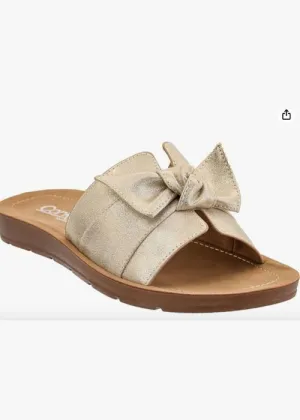 Corkys Rock the Bowt Sandal in Gold