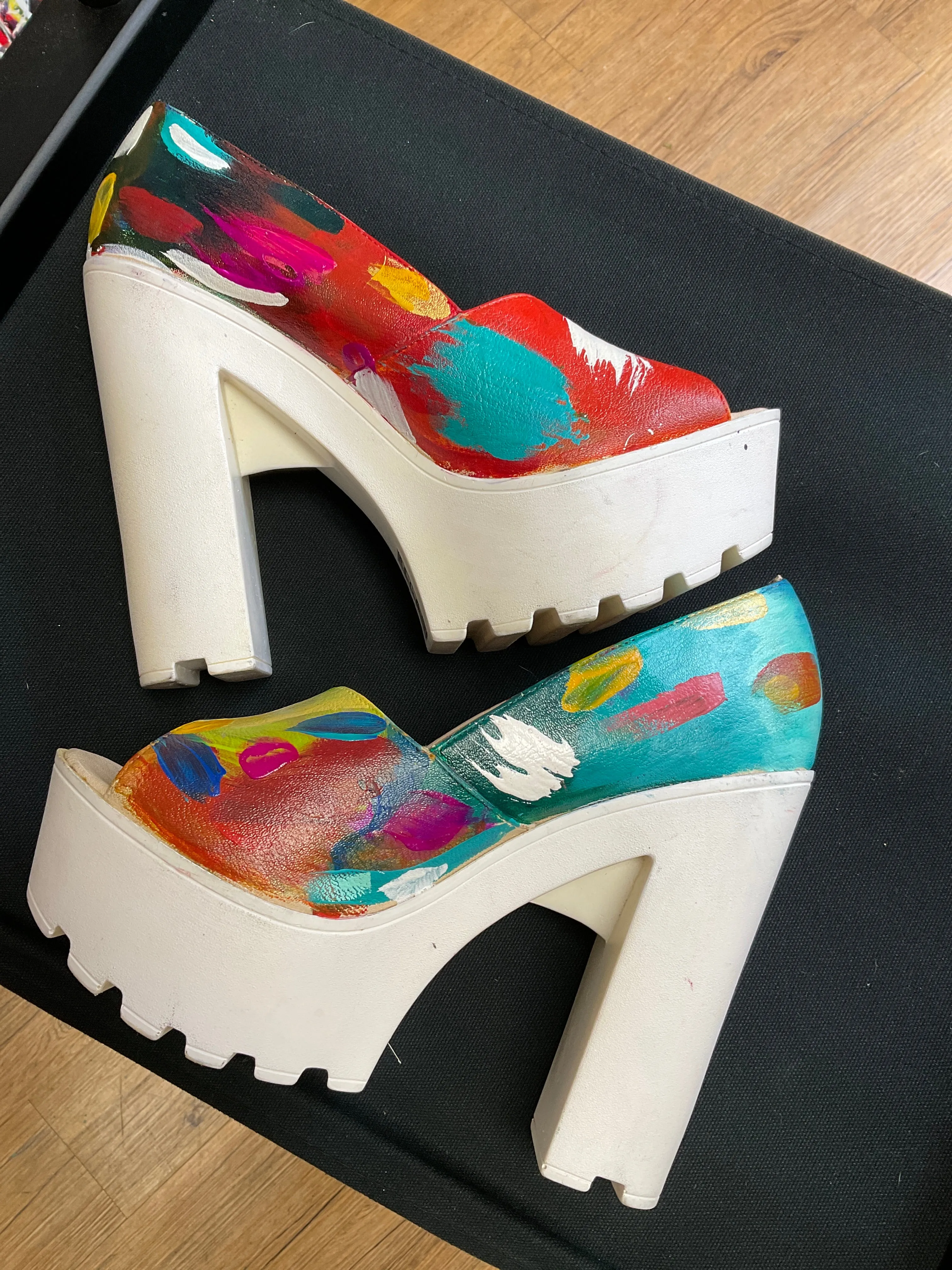 DD platforms shoes