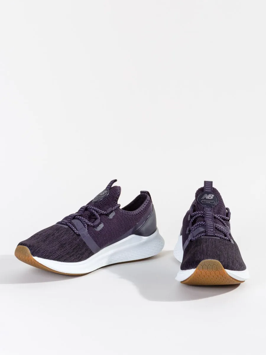 fresh foam lazr sneaker