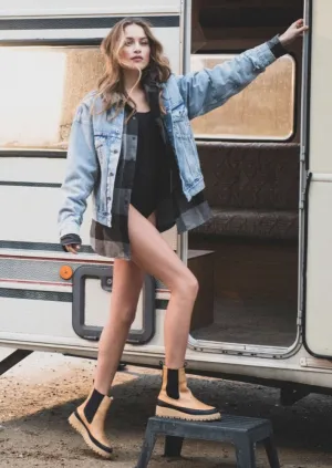 Iowa Boot Tan