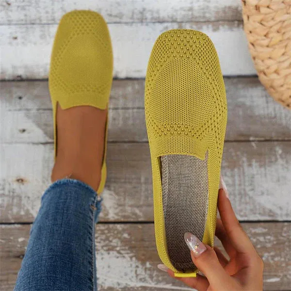 Judith® | Comfortable, non-slip flat women's shoes with arch support