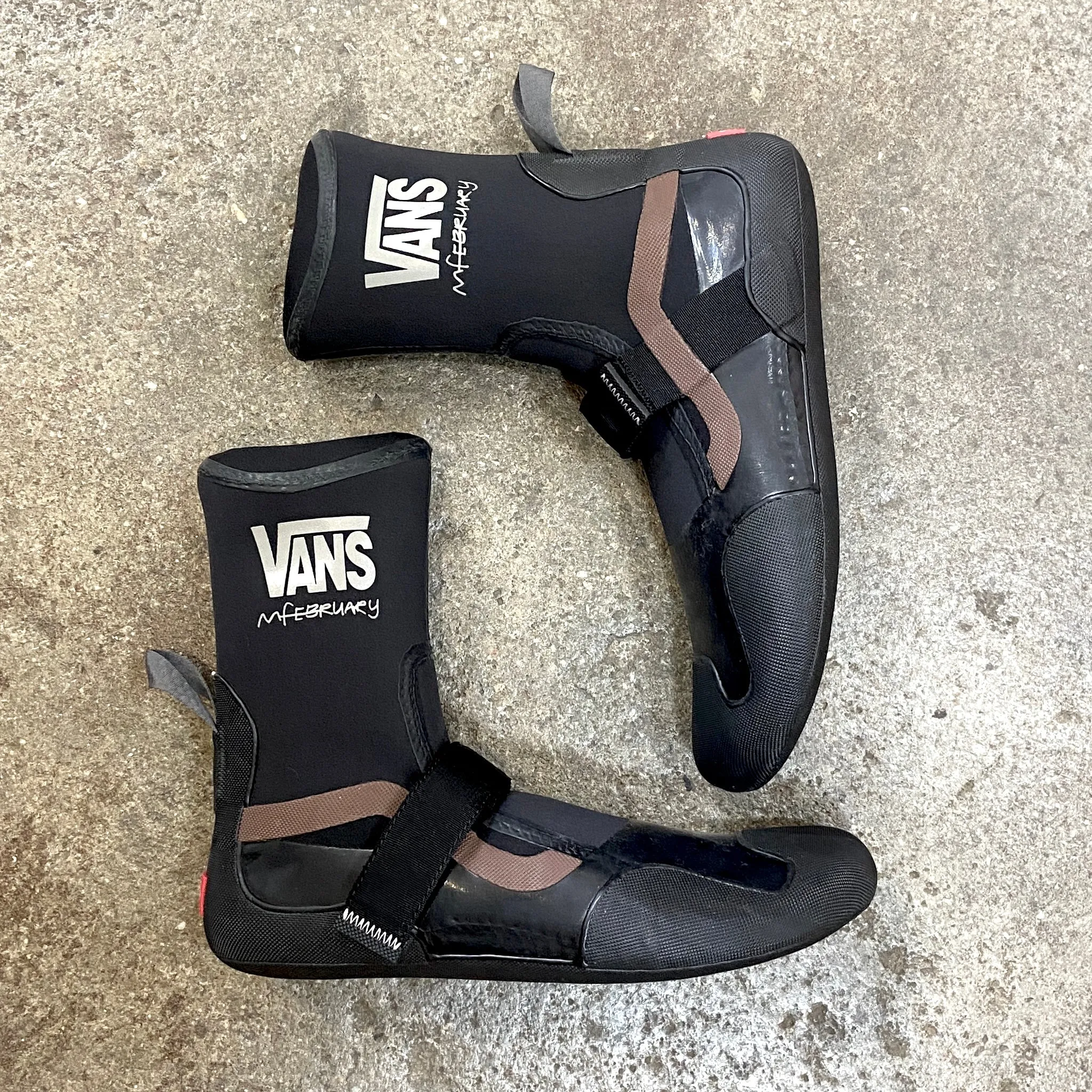 MIKEY FEBRUARY SURF BOOT 2 HI V 3MM