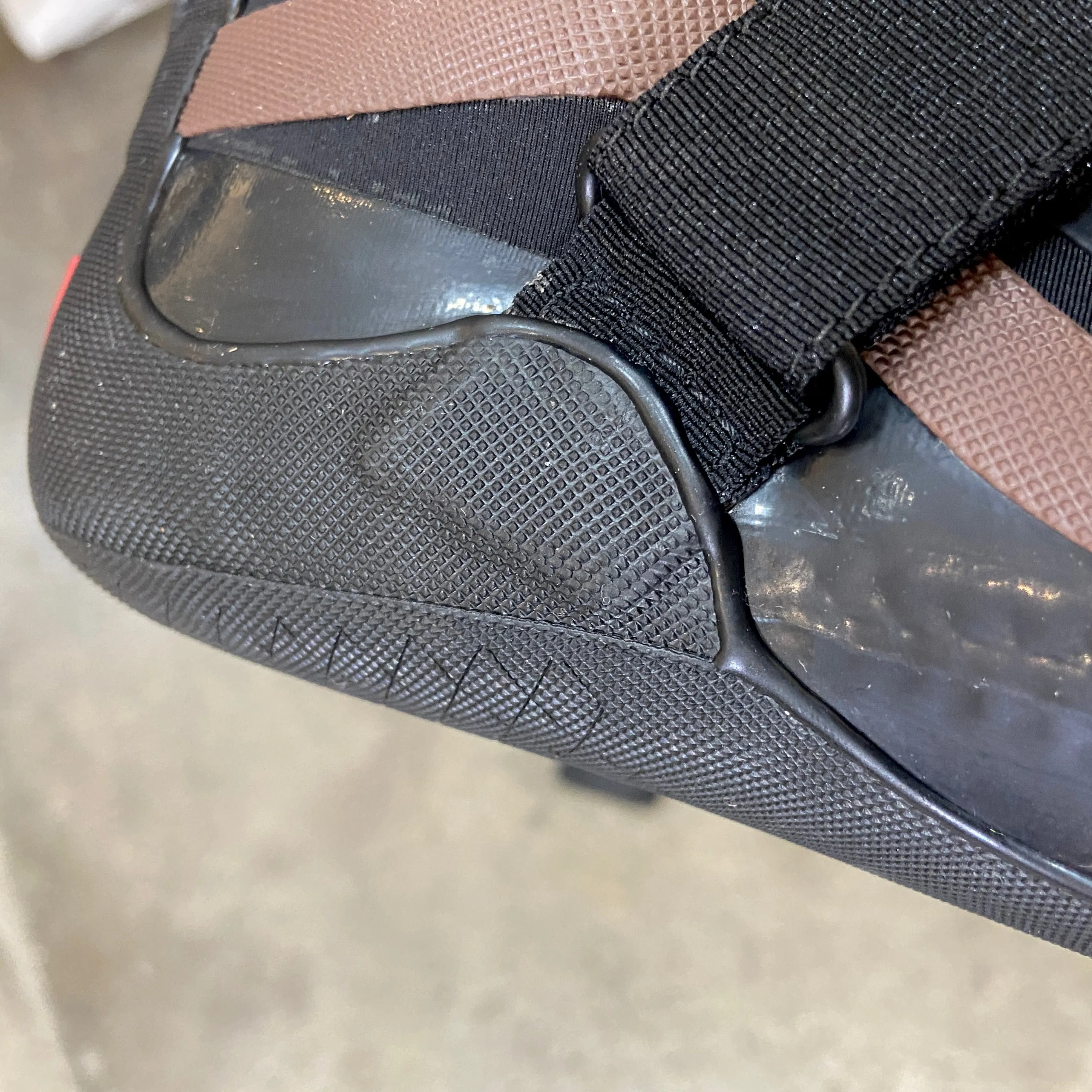 MIKEY FEBRUARY SURF BOOT 2 HI V 3MM