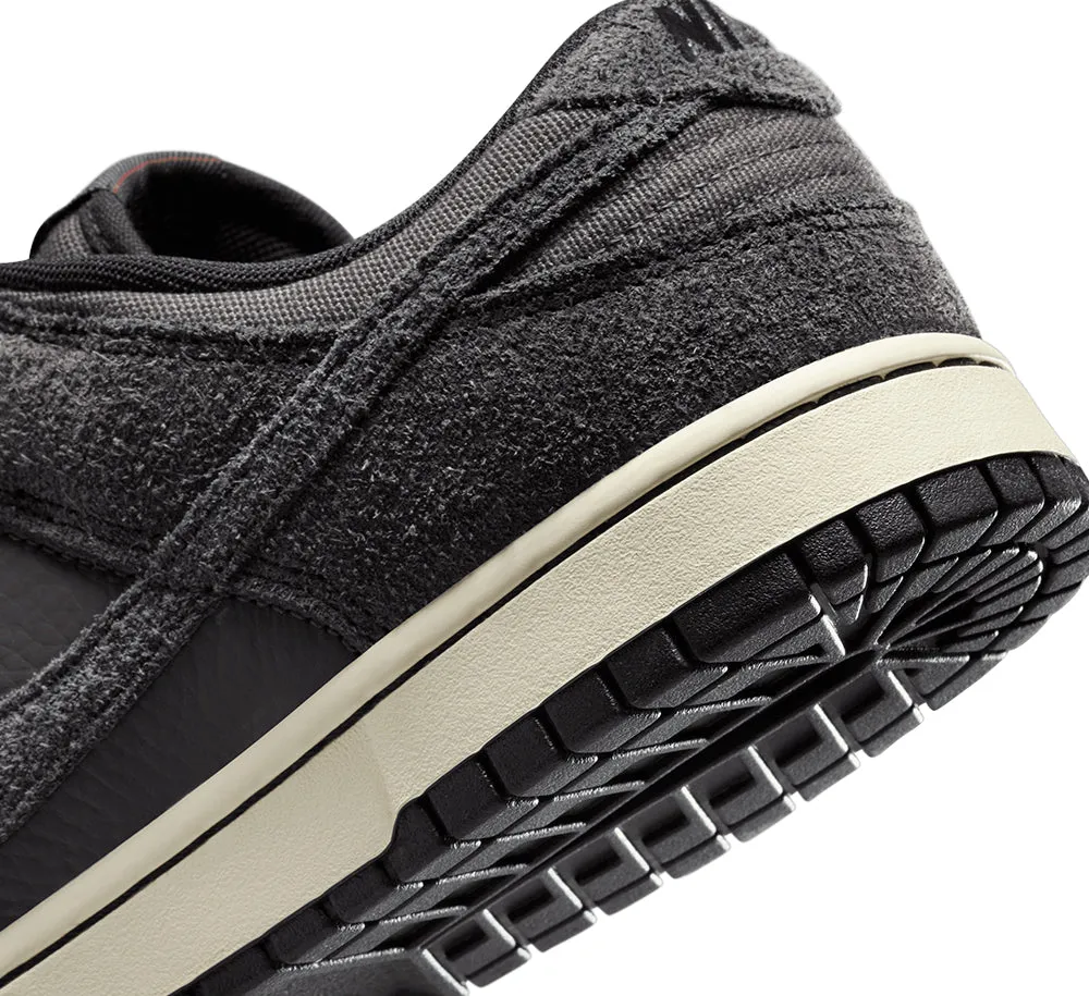 Nike Dunk Low Retro Premium