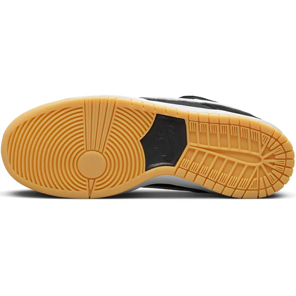 Nike SB Dunk Low Pro Shoes Black/White-Black-Gum Light Brown