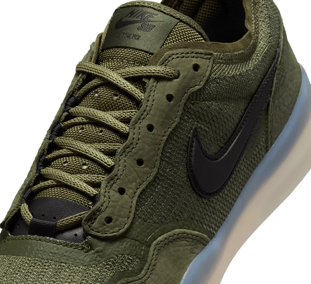 Nike SB PS8