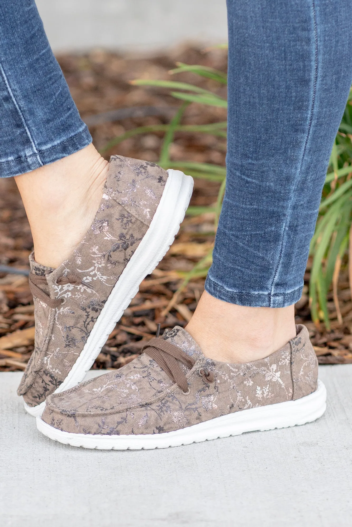 Paulina Boat Shoes - Tan