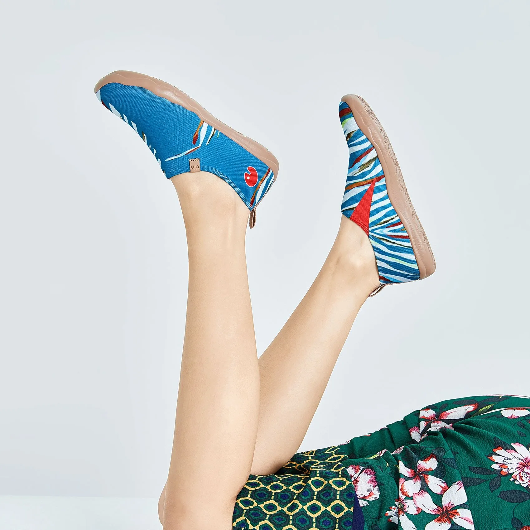Waving Bunting Toledo I Women