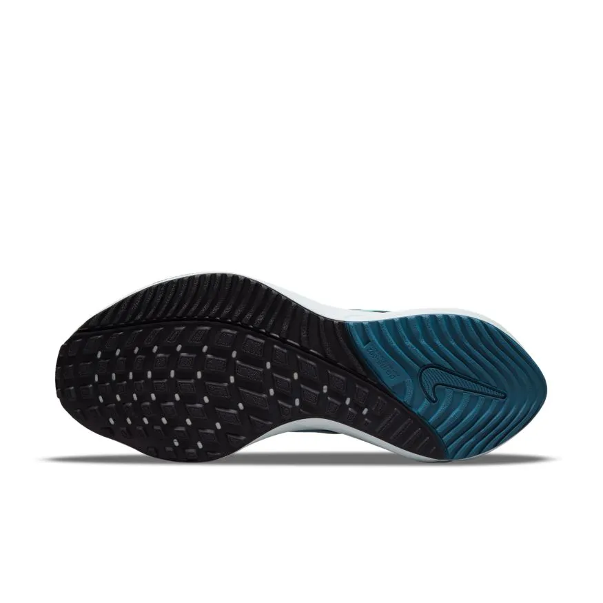 Women's Nike Air Zoom Vomero 16