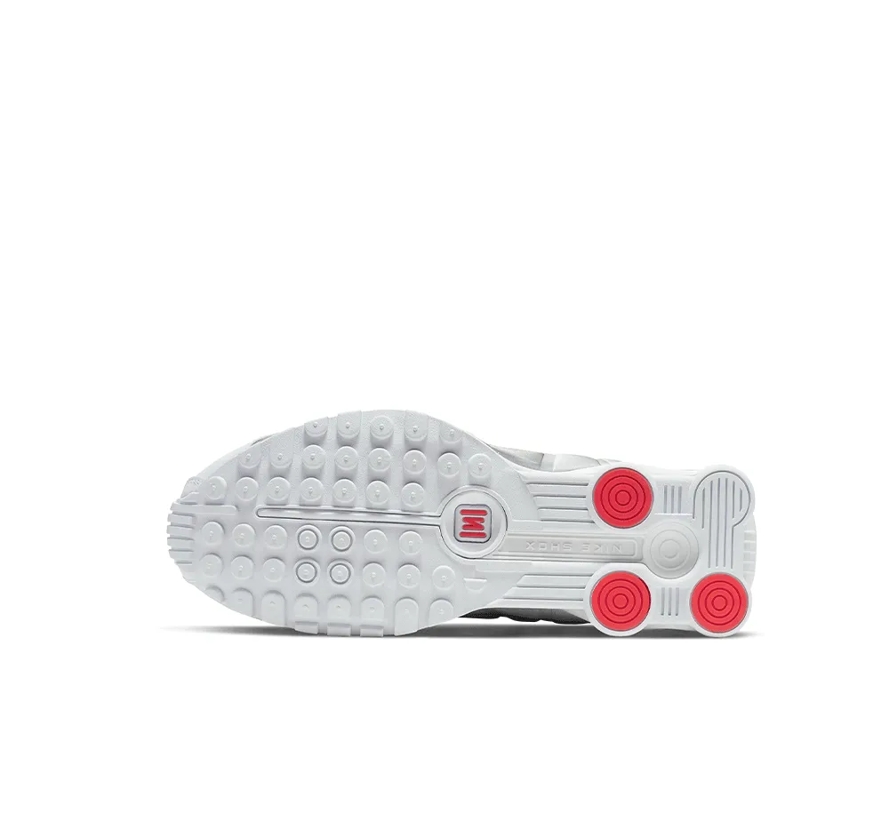 Women's Nike Shox R4